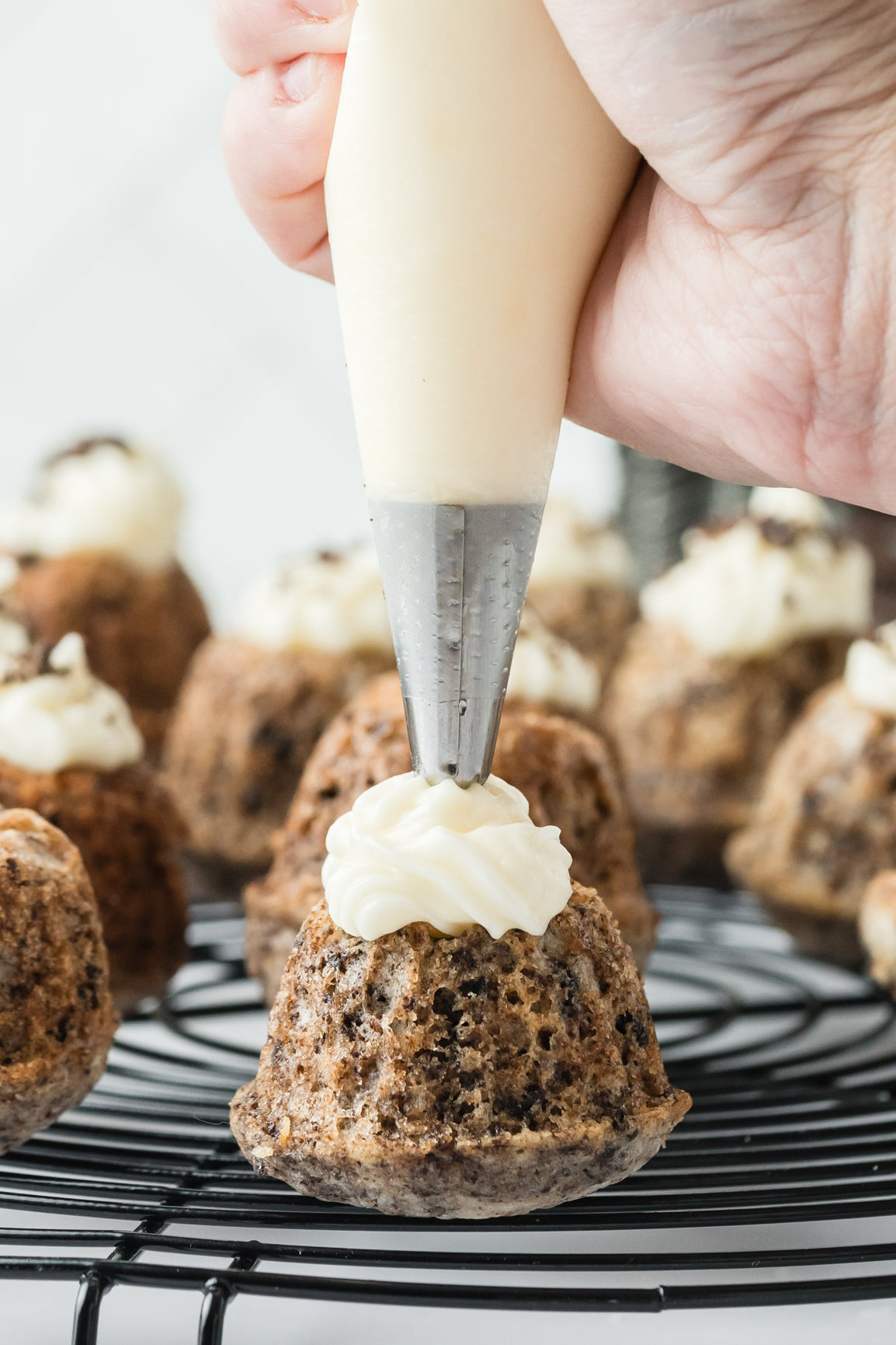 Mini Bite-Size Oreo Bundt Cake (Cake Mix) -Exclusive