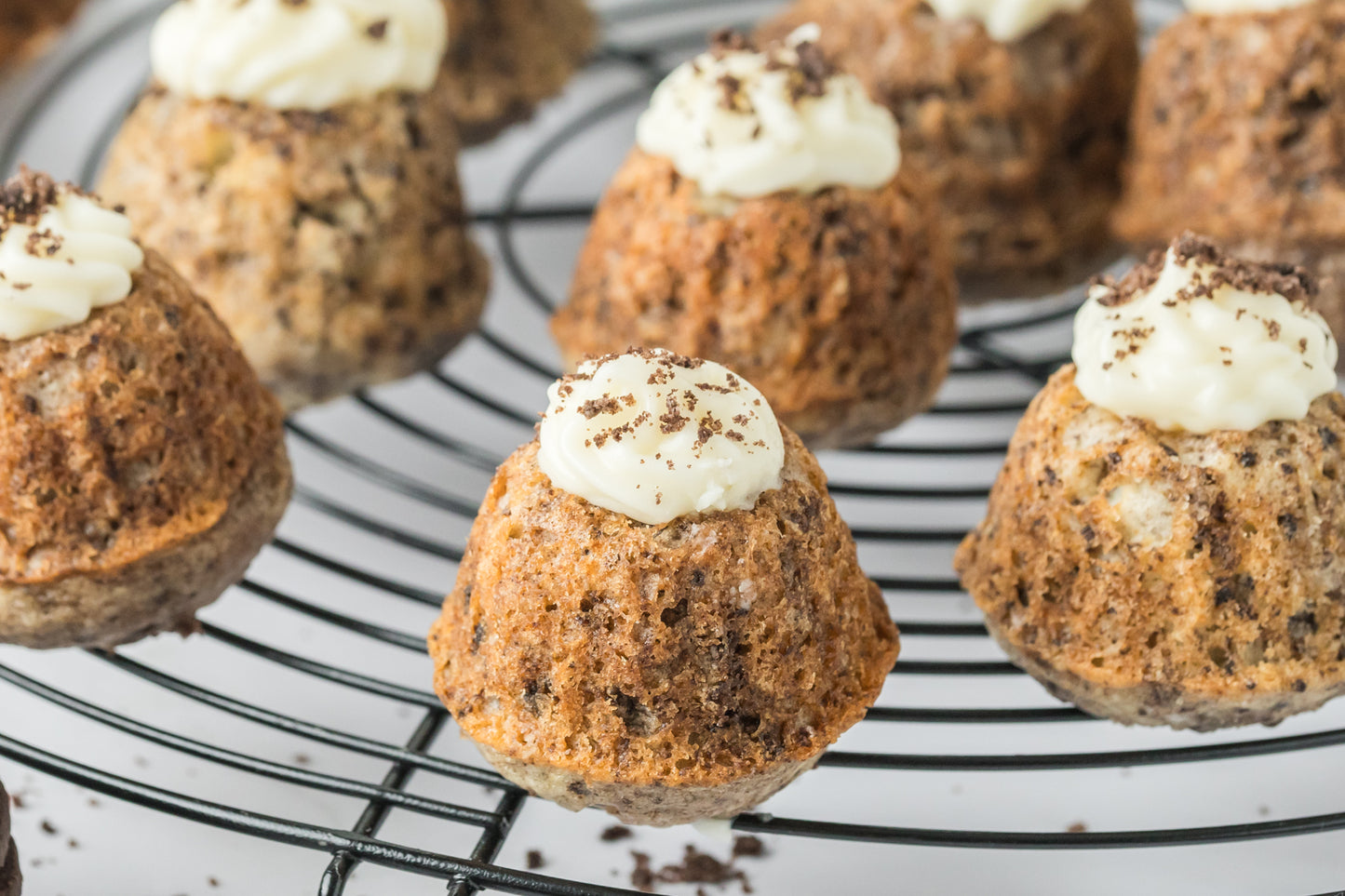 Mini Bite-Size Oreo Bundt Cake (Cake Mix) -Exclusive