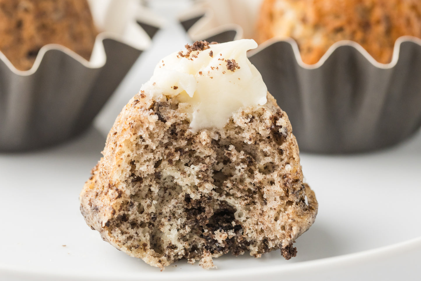 Mini Bite-Size Oreo Bundt Cake (Cake Mix) -Exclusive