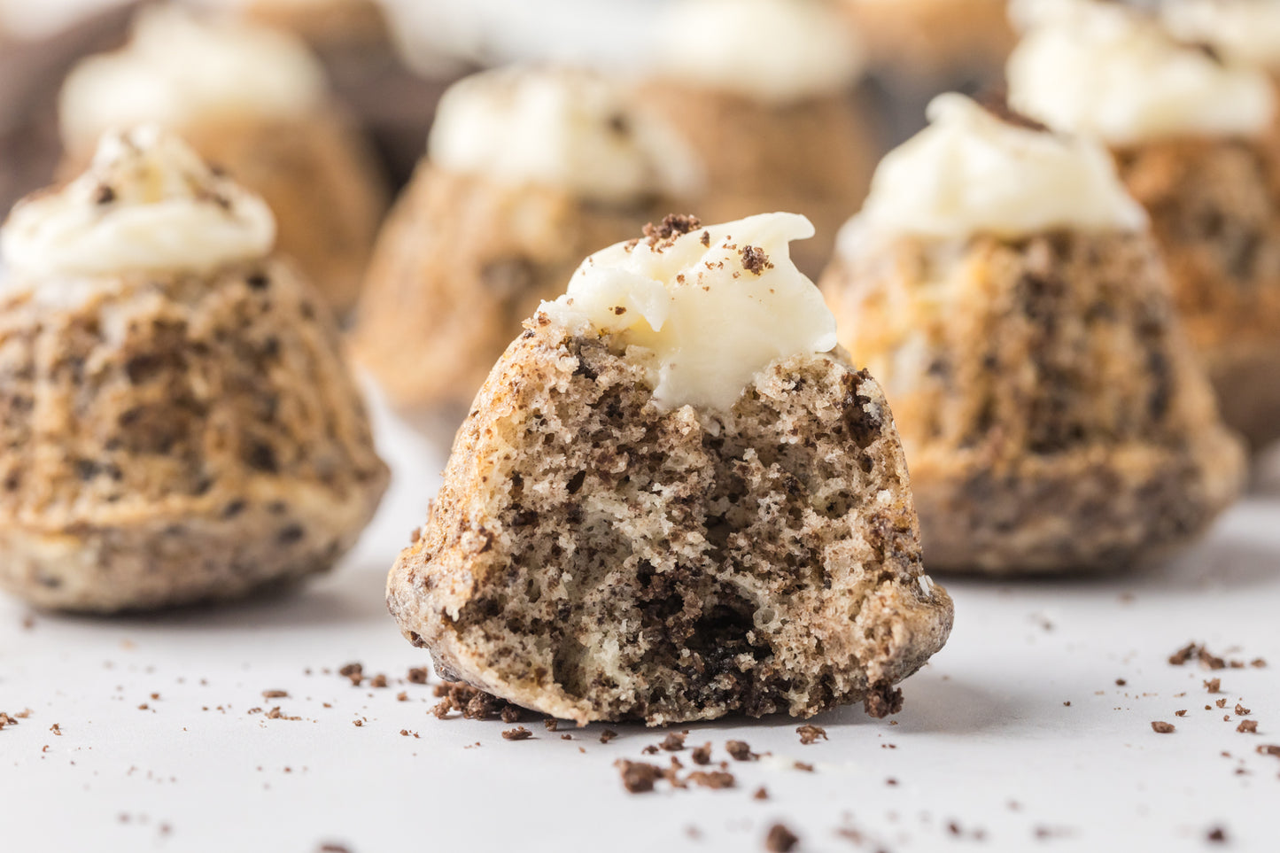 Mini Bite-Size Oreo Bundt Cake (Cake Mix) -Exclusive