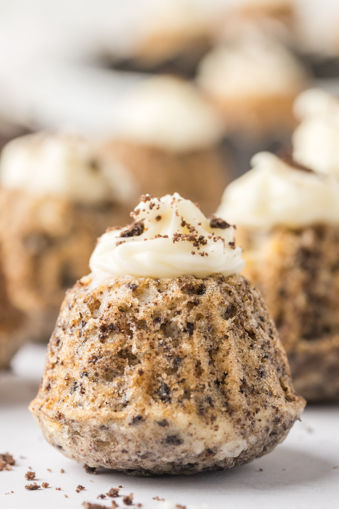Mini Bite-Size Oreo Bundt Cake (Cake Mix) -Exclusive