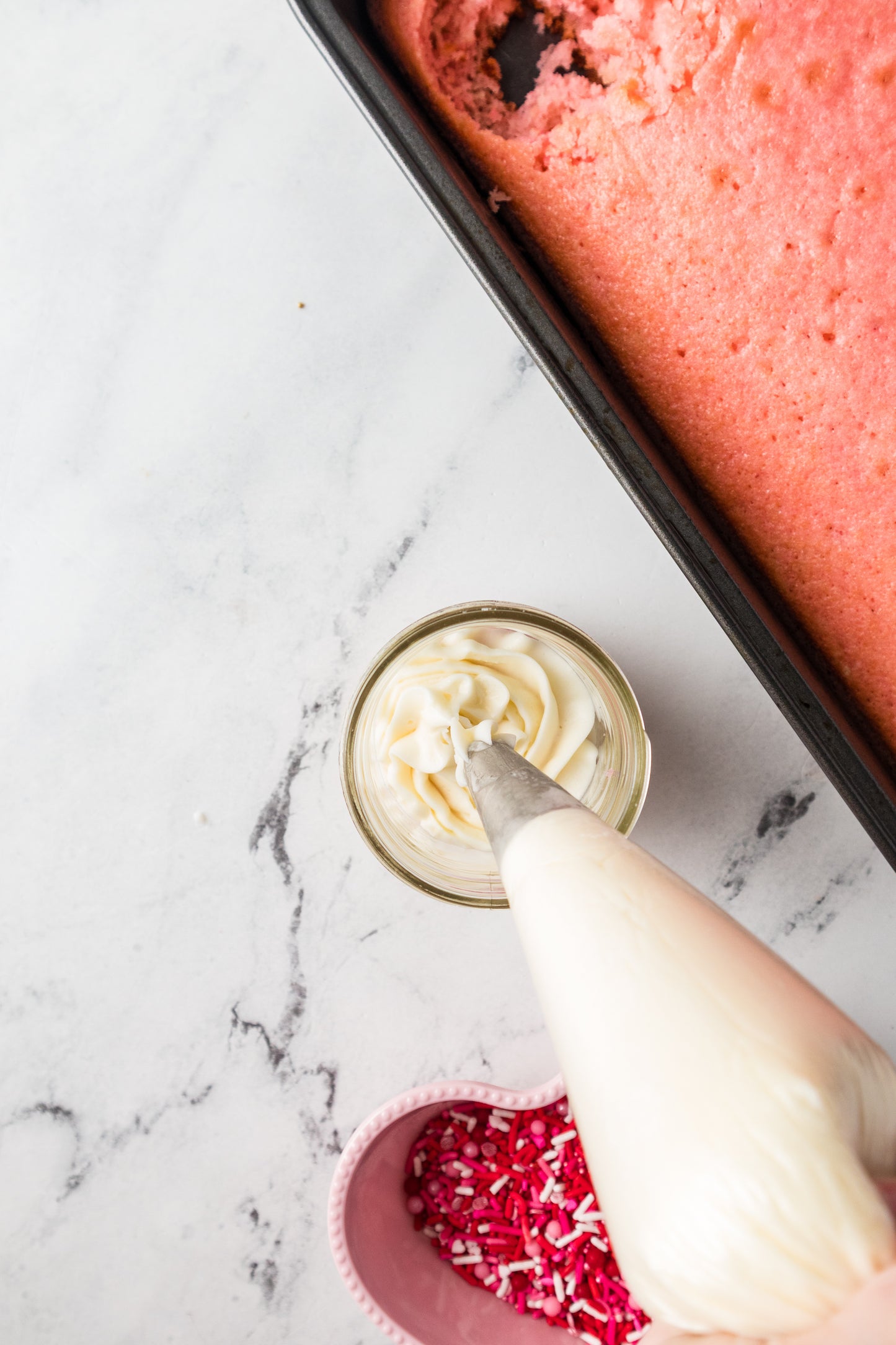 Valentine's Day Cake in a Jar Semi-Exclusive