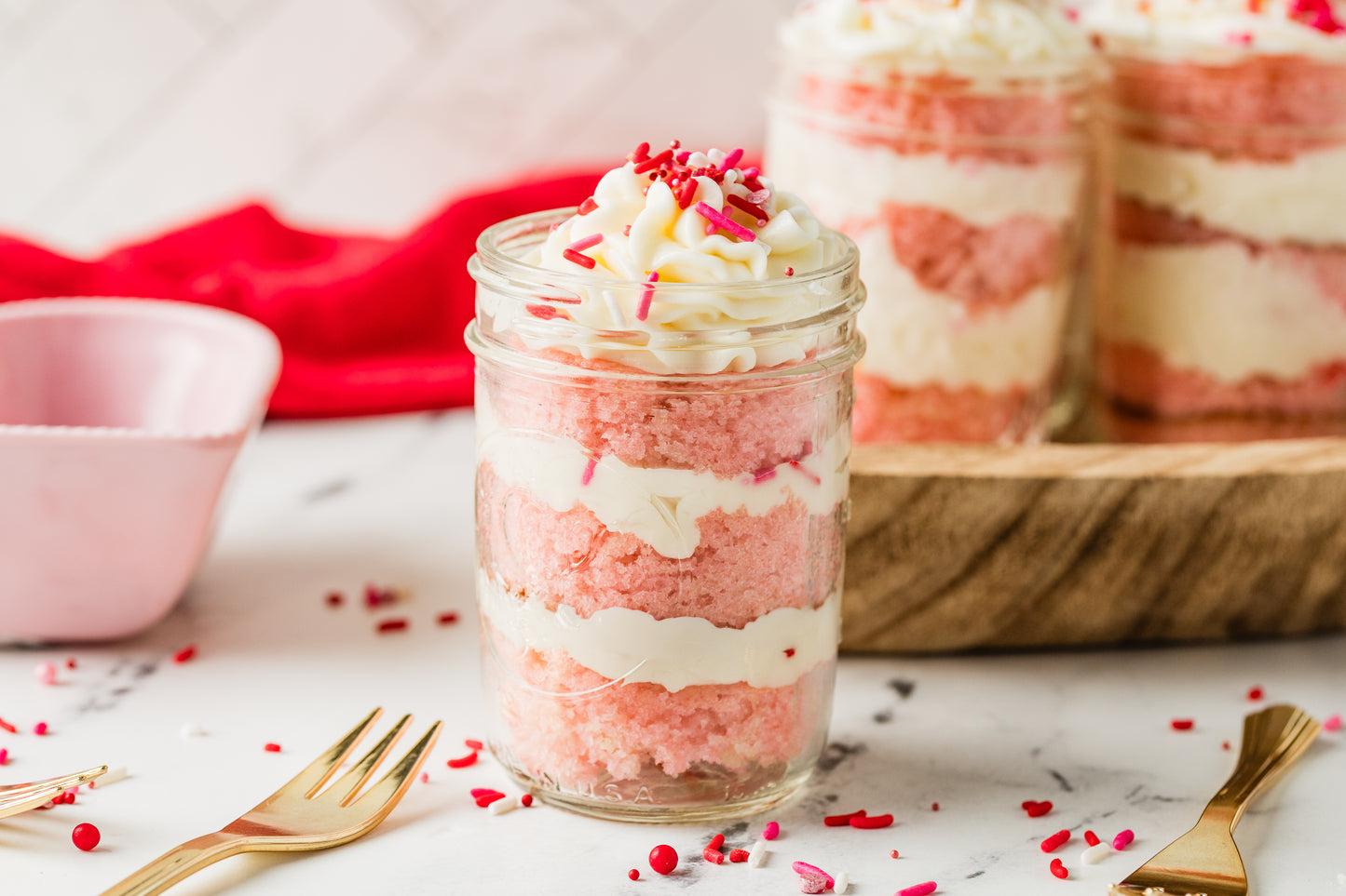 Valentine's Day Cake in a Jar Semi-Exclusive