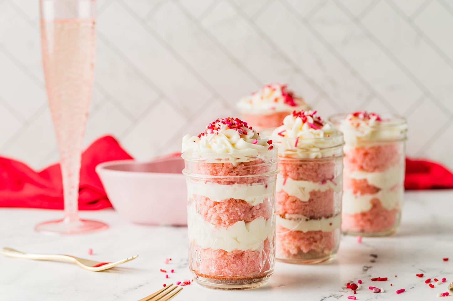 Valentine's Day Cake in a Jar Semi-Exclusive
