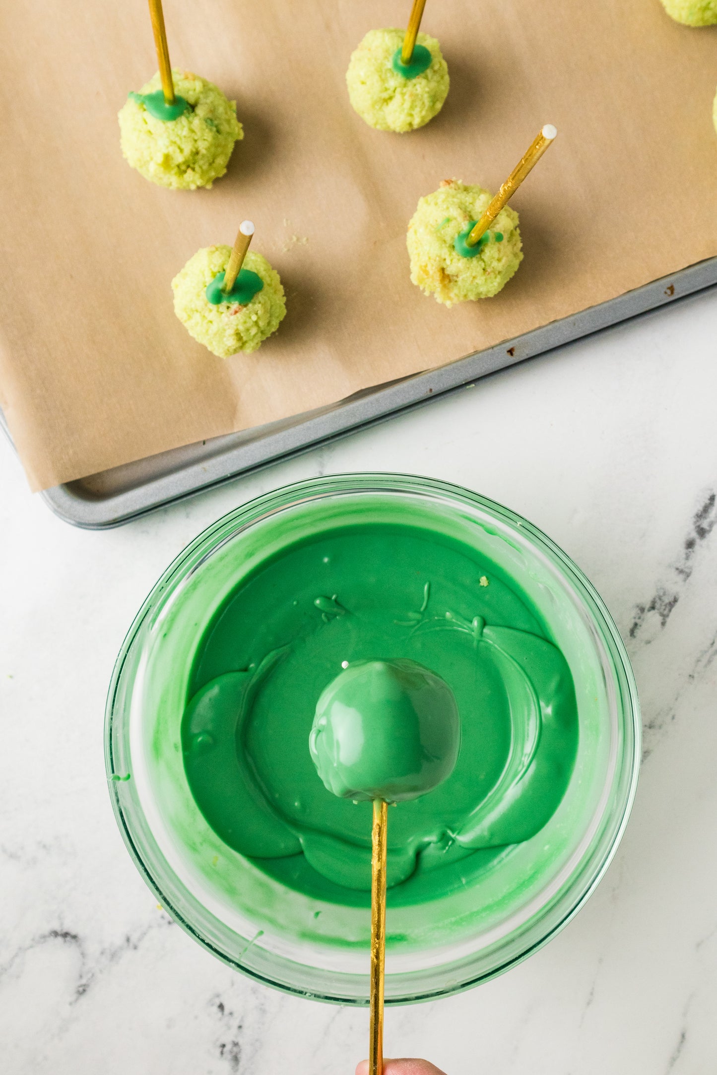 Christmas Cake Pop-Semi Exclusive