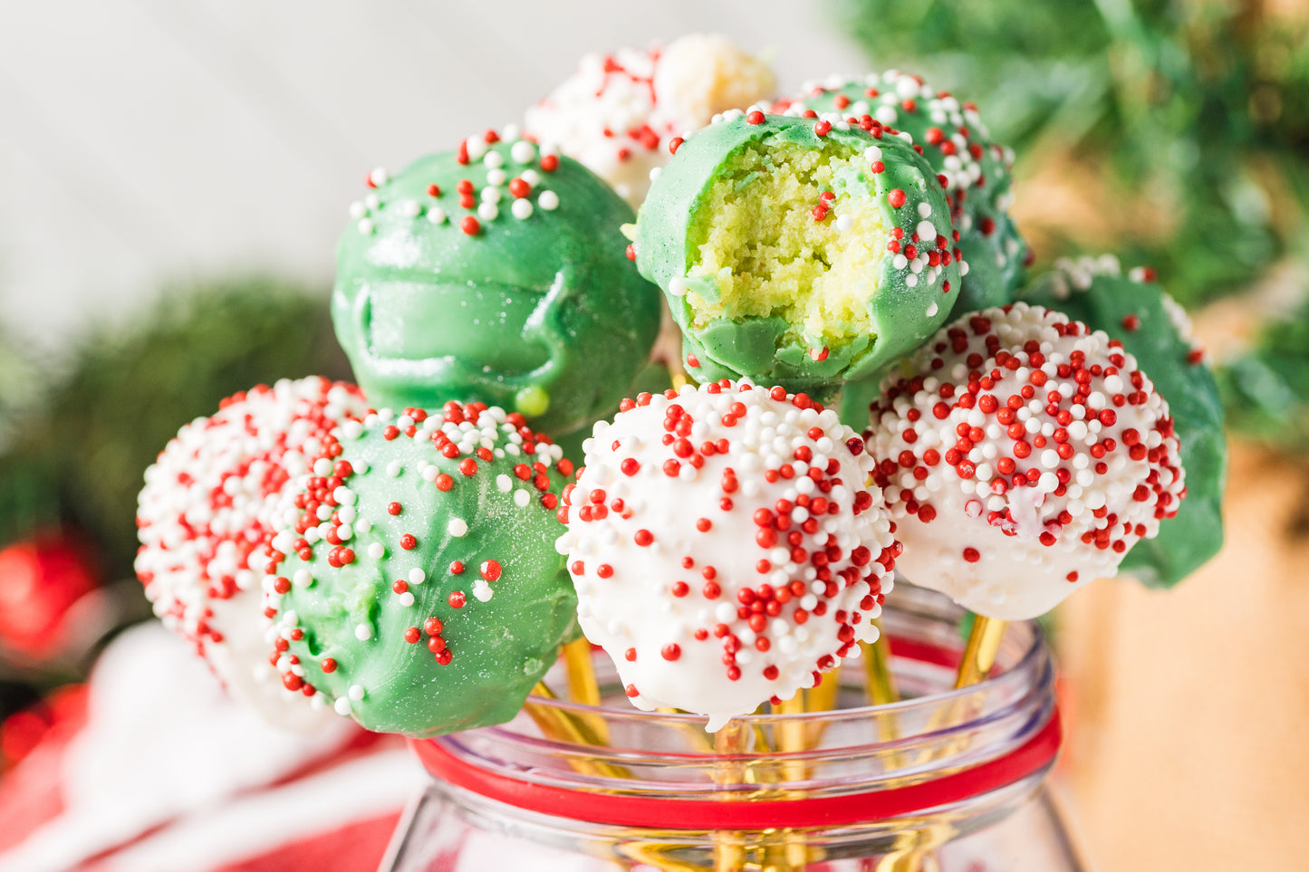 Christmas Cake Pop-Semi Exclusive