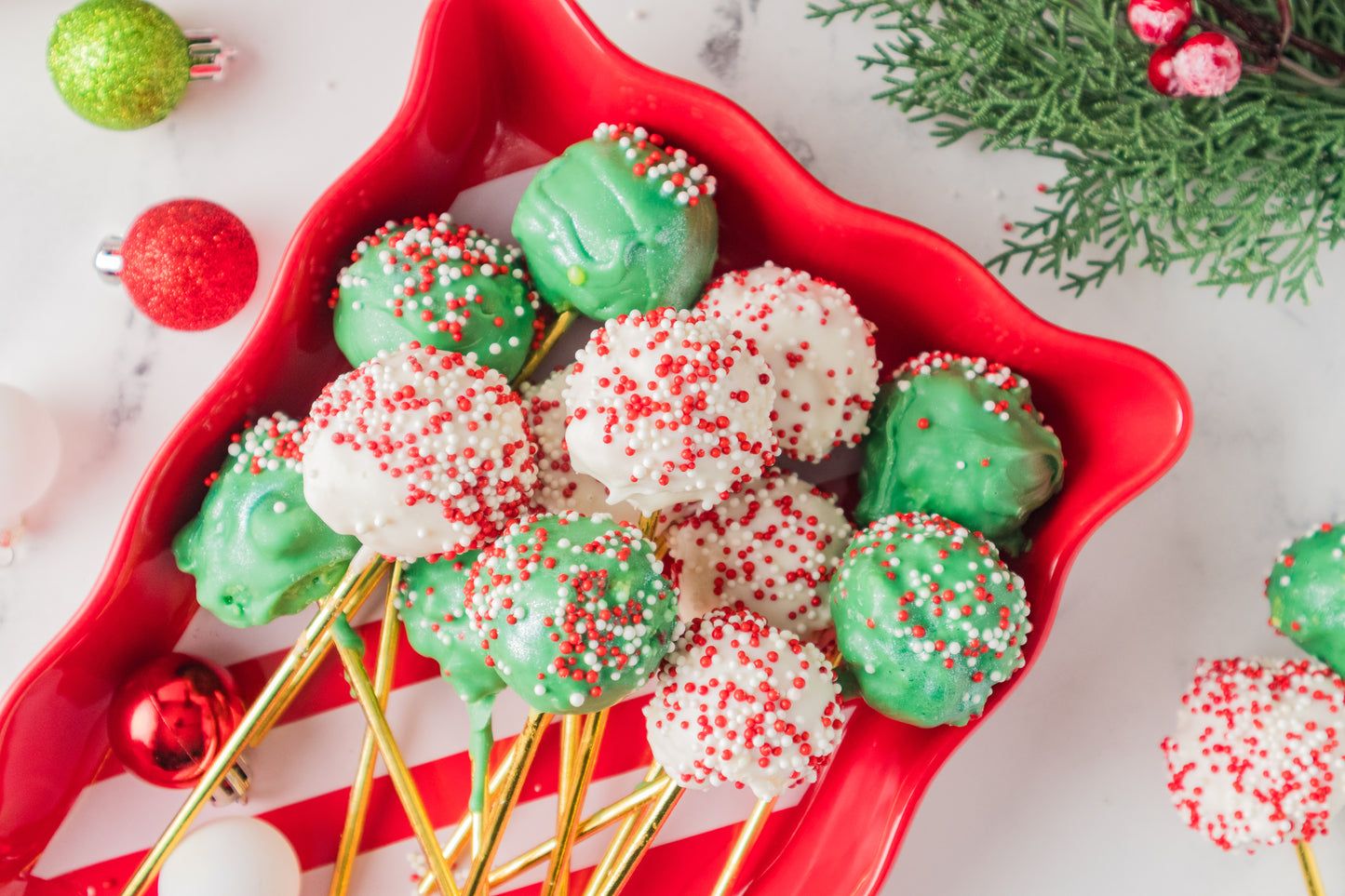 Christmas Cake Pop-Semi Exclusive