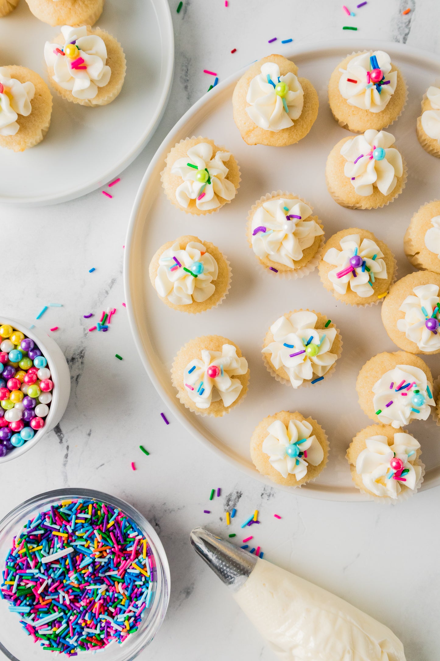 Mini Vanilla Cupcakes-Exclusive