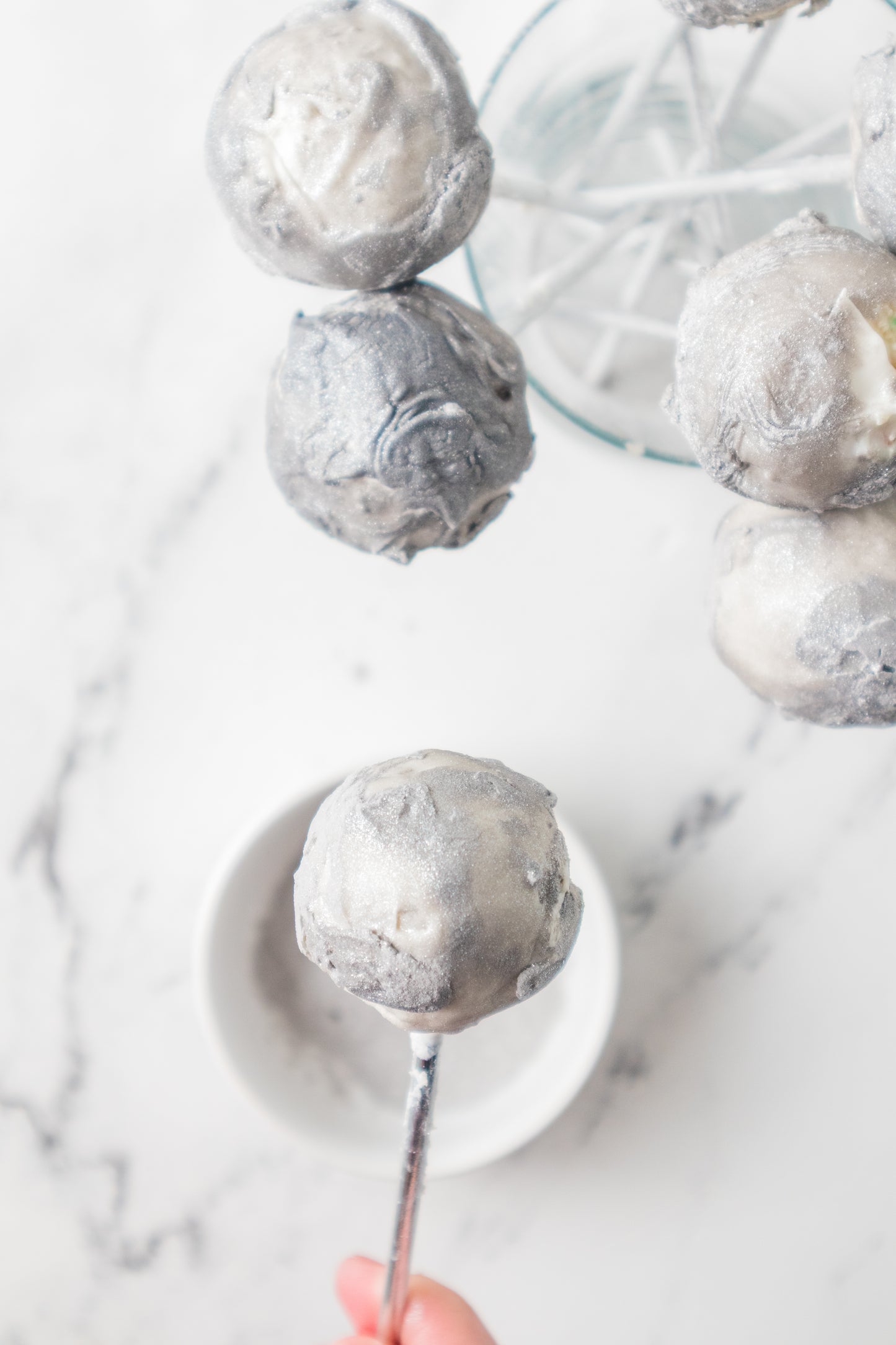New Year's Cake Pops-Semi-Exclusive