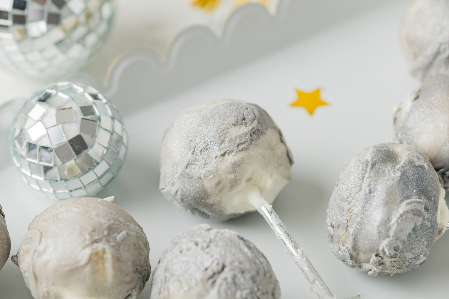 New Year's Cake Pops-Semi-Exclusive