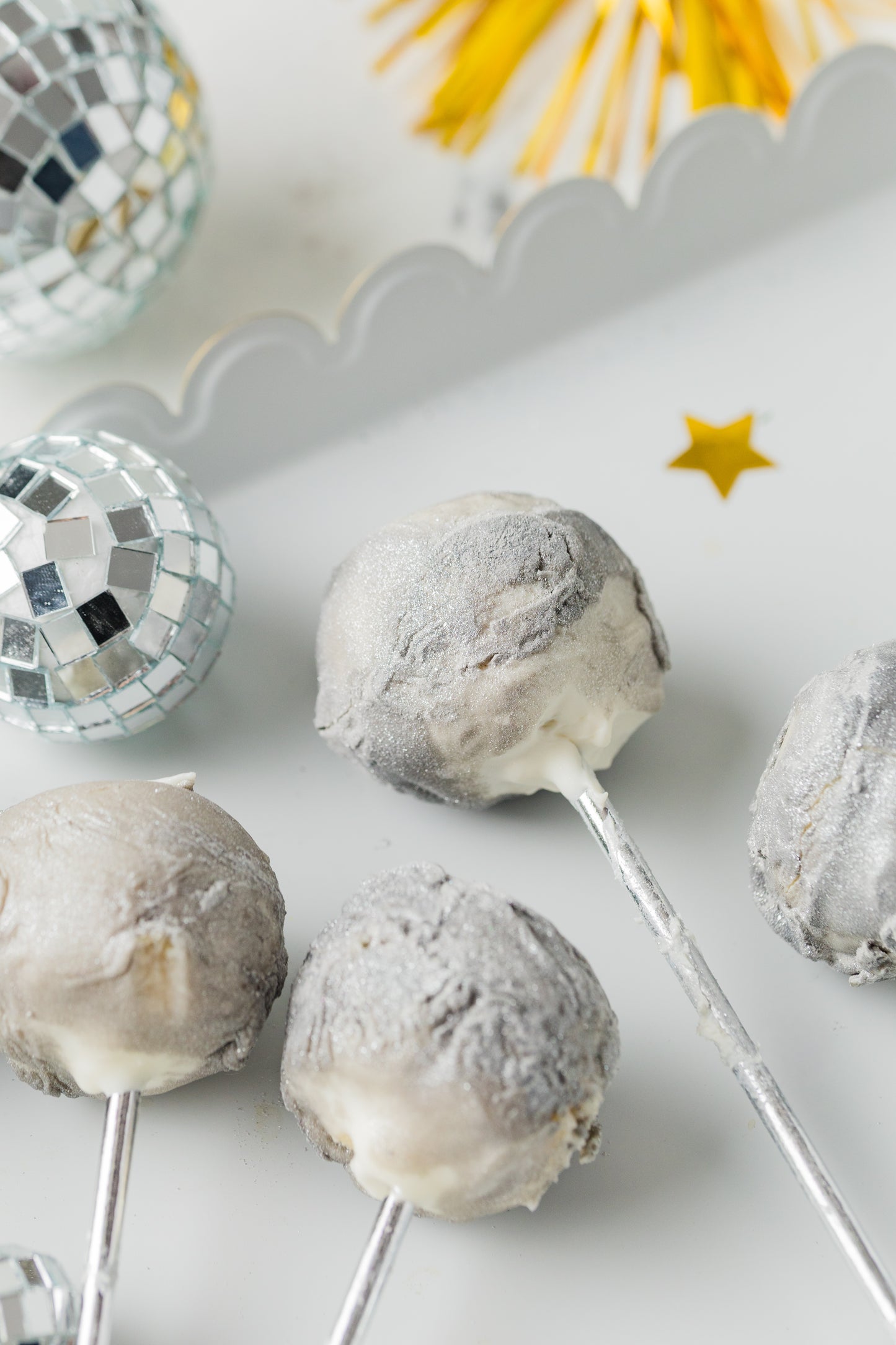 New Year's Cake Pops-Semi-Exclusive