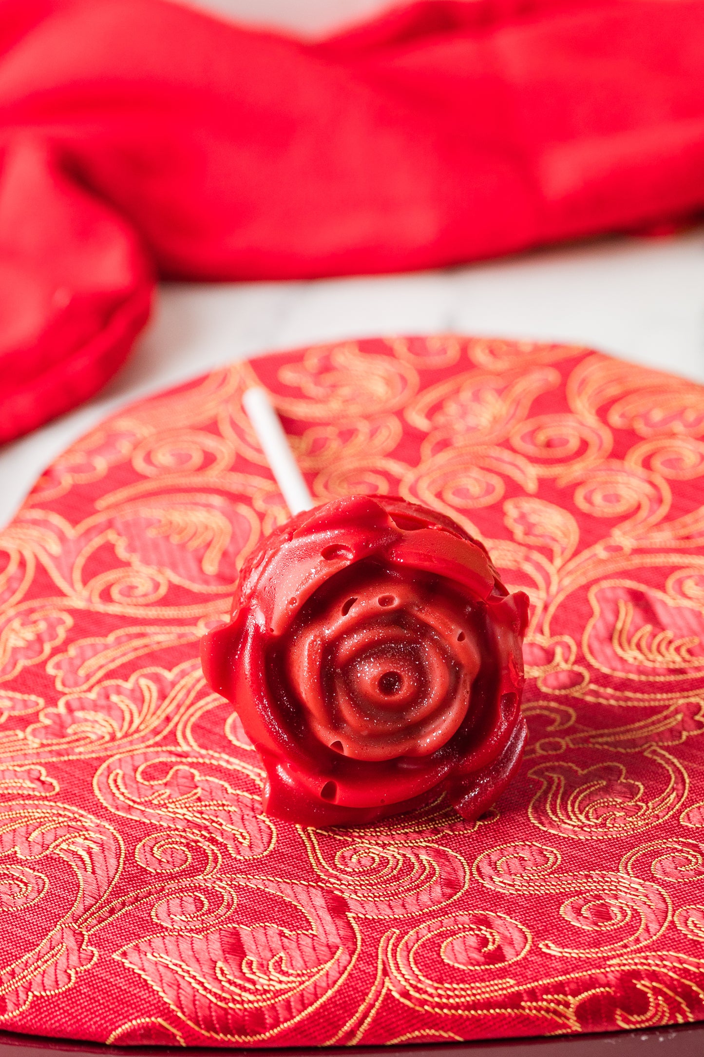 Valentine's Roses Cake Pop-Semi Exclusive